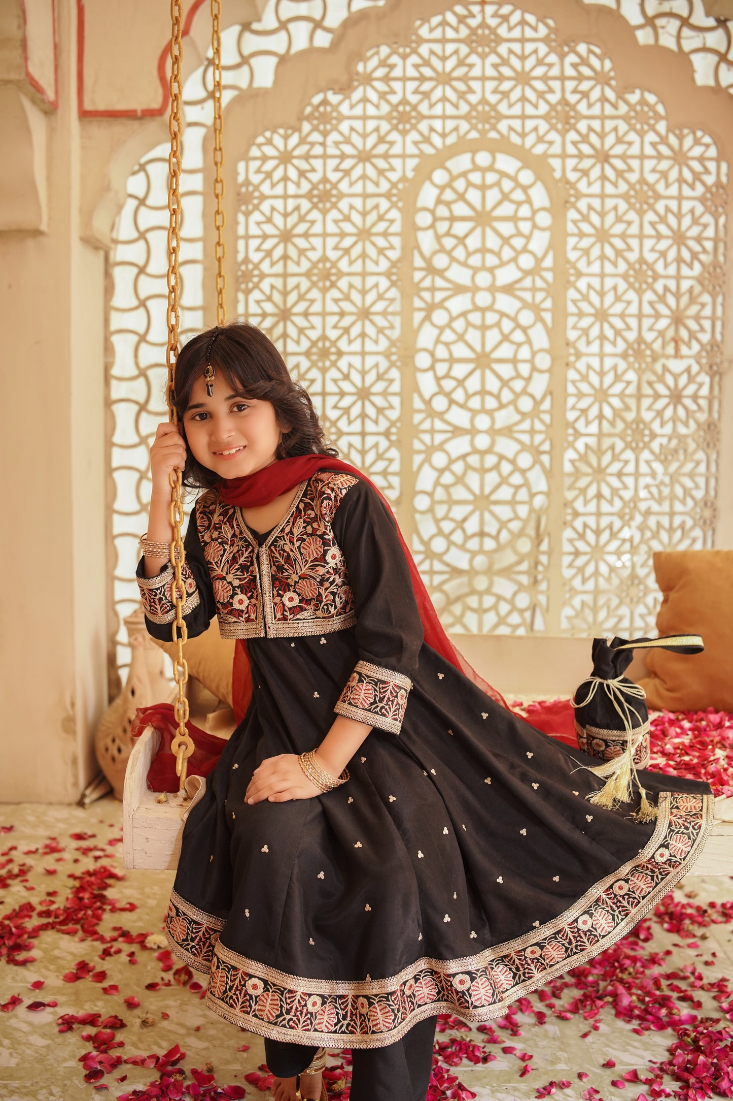 Black Frock (BMFEID2025)