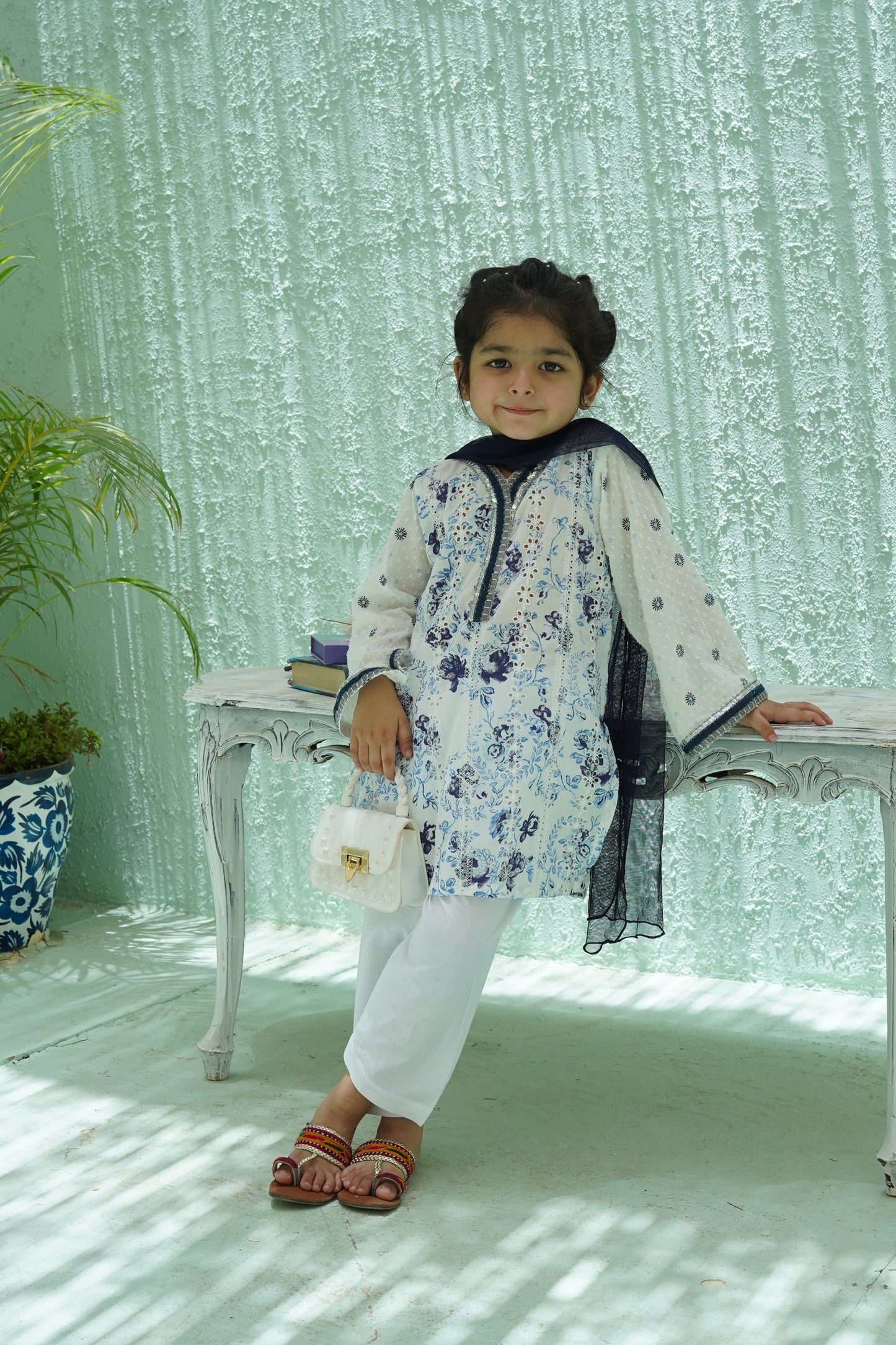 Blue-white shalwar kameez
