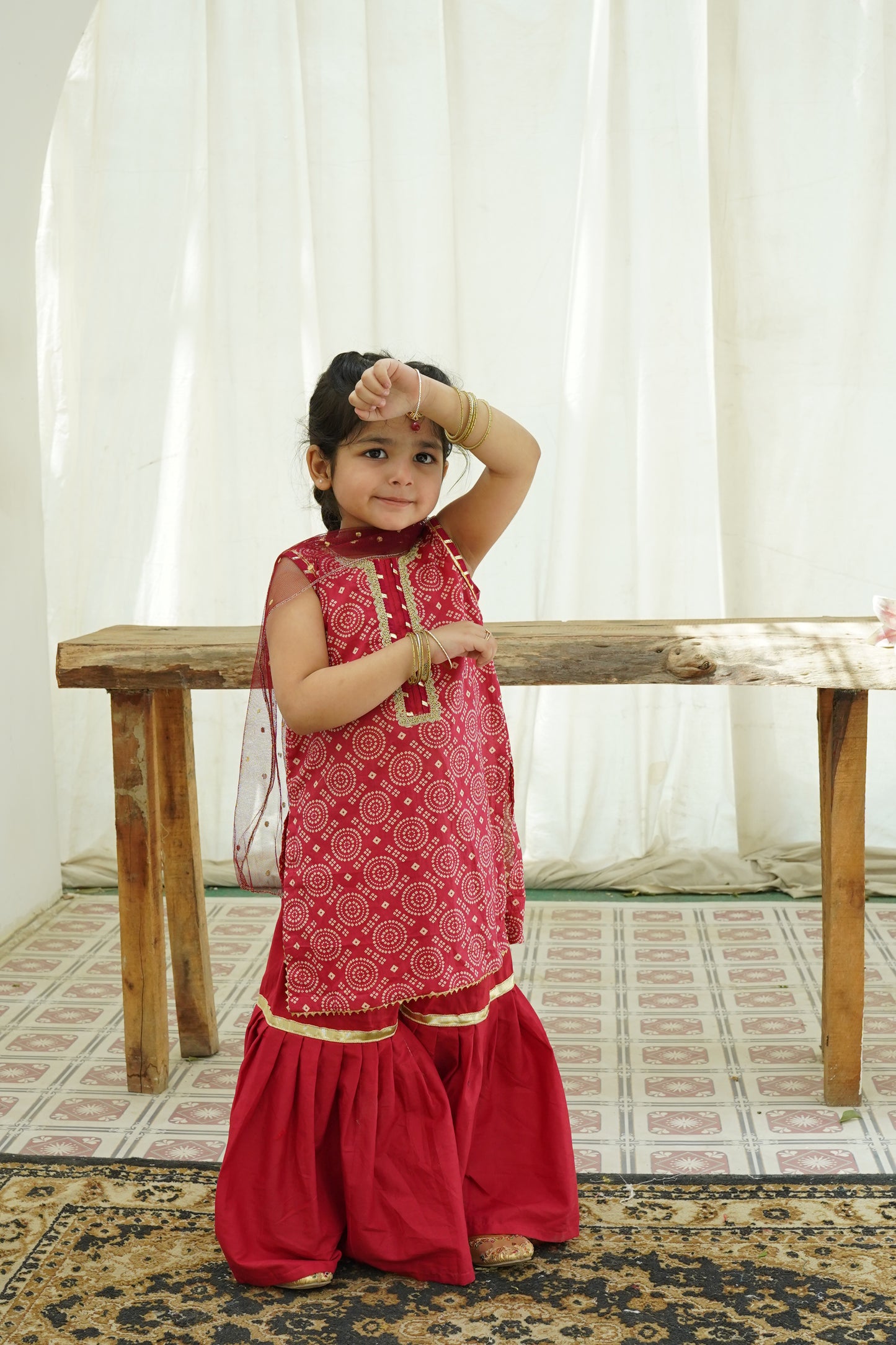 Red Lawn gharara