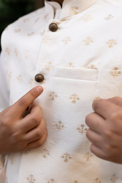 White Waistcoat Set (WGWEID26)