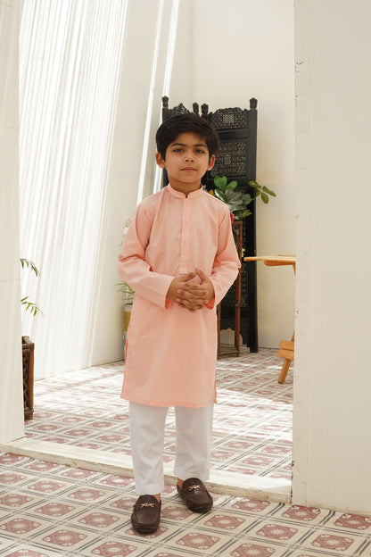 Peach kurta-pajama