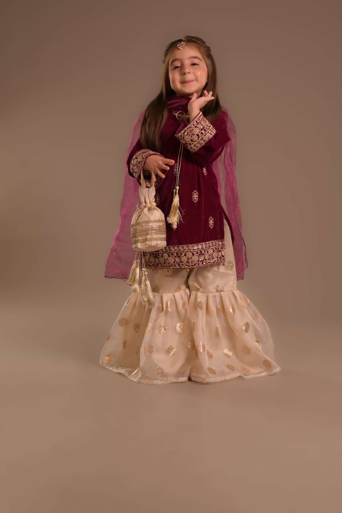 Pink velvet Gharara (VPG25)