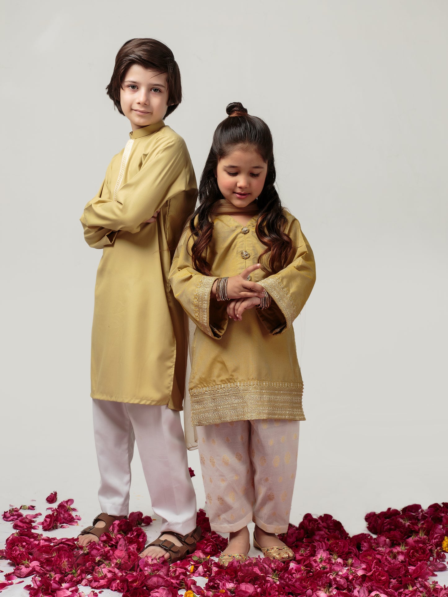 Flaxen Shalwar Kameez (Fjseid24)